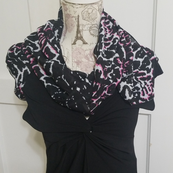 Tiana B.Dress - Picture 5 of 8